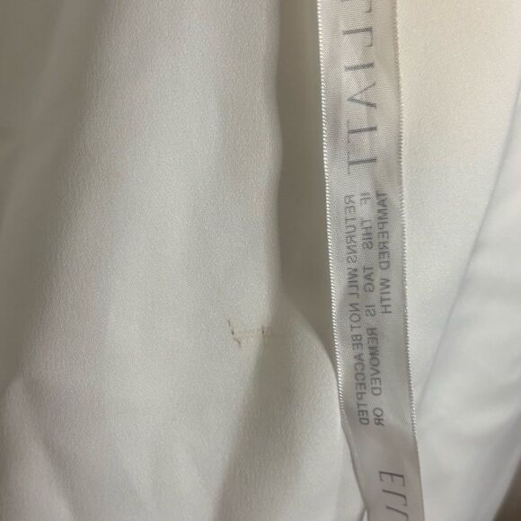 Elliatt Vida Dress in Ivory Off-Shoulder Long Sleeve size m NWOT - Picture 5 of 7